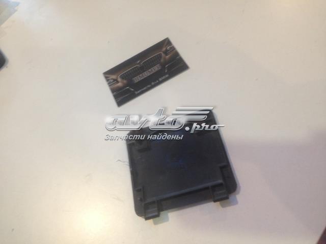 Заглушка бампера буксировочного крюка, задняя 51121944539 BMW