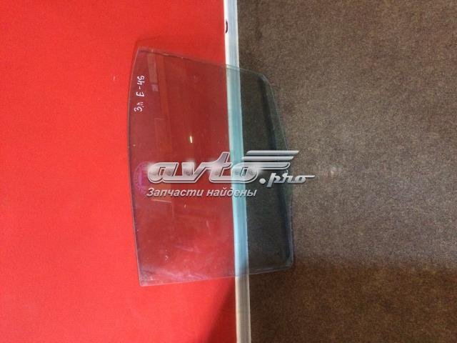 Стекло двери задней левой 51348196027 BMW