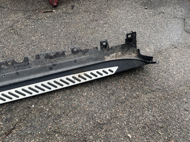 BMW 51777294385 Накладка (молдинг) порога наружная левая в наличии Винница