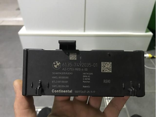 ЭБУ открытия крышки багажника/двери 3-й (5-й) 61358739659 BMW