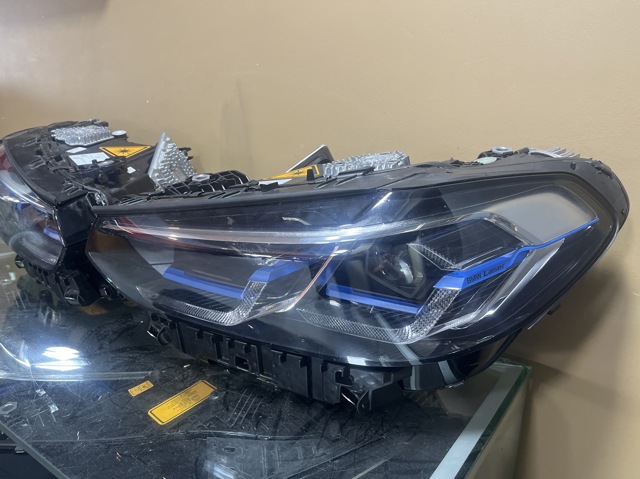 Фара левая 63115A0E611 BMW