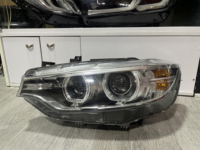 Блок фара левая 63117377853 BMW