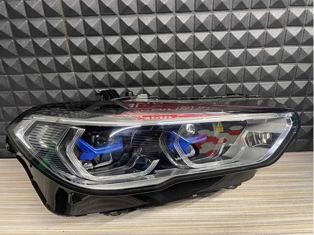 Правая блок фара 63117933344 BMW
