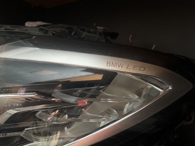 Фара дальнего света в сборе 63119851039 BMW