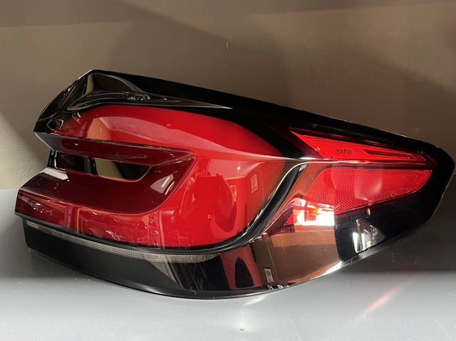 63218493814 BMW Фонарь задний правый внешний купить в Павлоград