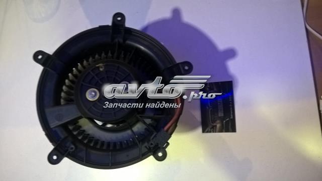 Мотор вентилятора печки (отопителя салона) 64116913401 BMW