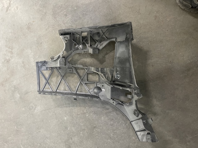 51117422247 BMW Кронштейн бампера переднего левый купить в Киев