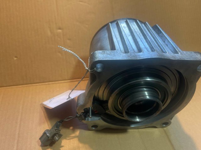 3570A031 Муфта подключения заднего моста купить Днепр