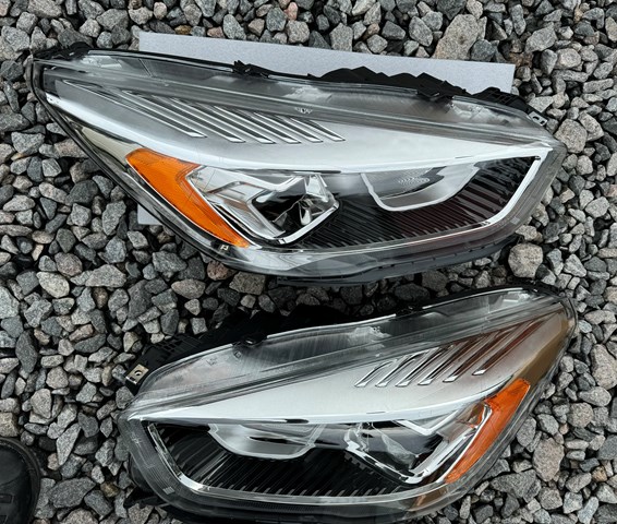 Фара основная левая GJ5Z13008H FORD