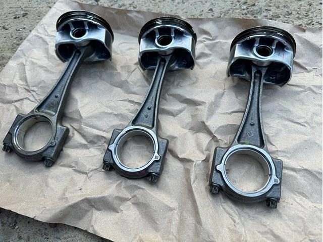 PEY911SA0 MAZDA Поршни стандартные (комплект) купить в Николаев