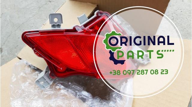 Фара противотуманная задняя, левая 814900E070 TOYOTA
