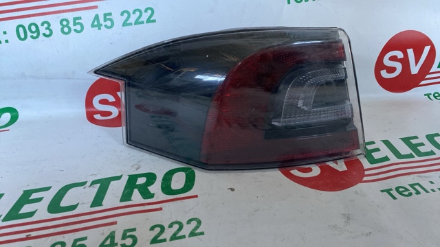 Задняя левая внешняя фара 600591800C TESLA