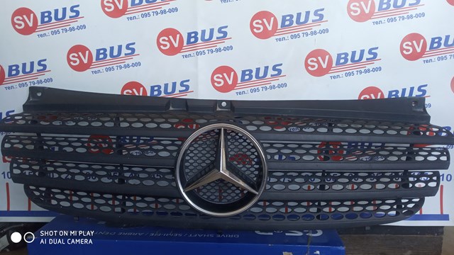 MERCEDES 6398800185 Решетка радиатора в наличии Черновцы