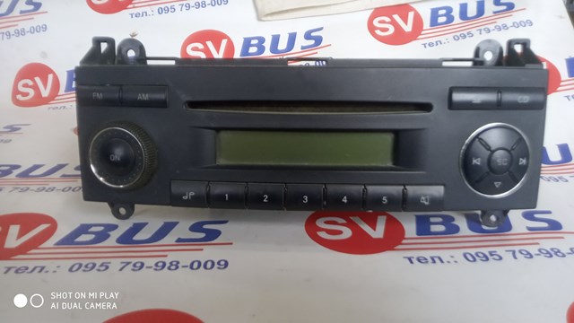 Заводская магнитола 9068200286 MERCEDES