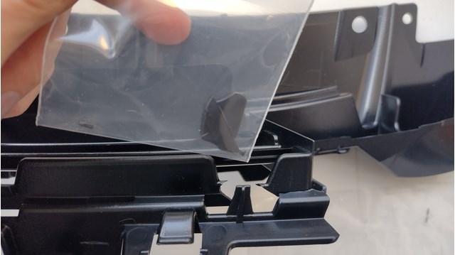 51117386152 Решетка бампера переднего нижняя купить Кривой Рог