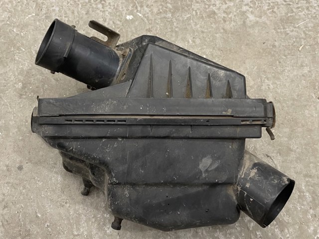  Корпус воздушного фильтра Ниссан Икс-Трейл