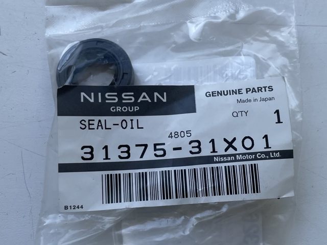 Сальник штока переключения коробки передач 3137531X01 NISSAN