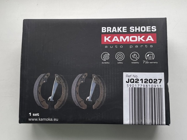 Тормозные колодки стояночного тормоза JQ212027 KAMOKA