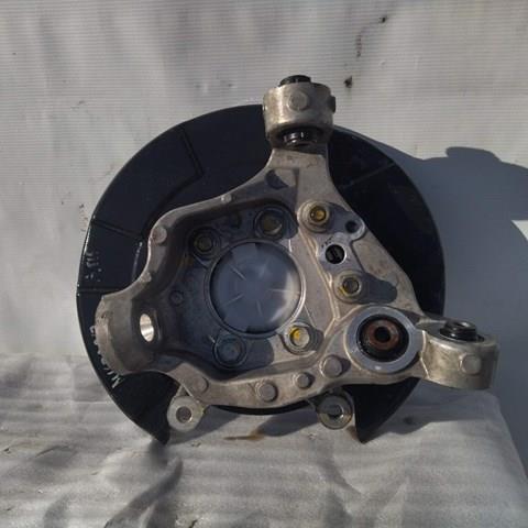 Цапфа поворотная правая 430181AA0A NISSAN