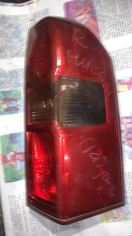 Фонарь задний правый 26550VD80B NISSAN