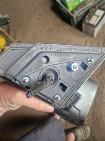 Зеркало наружное правое 76200SWAA01 HONDA