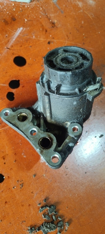 TOYOTA 1562037010 Крышка масляного фильтра в наличии Ужгород