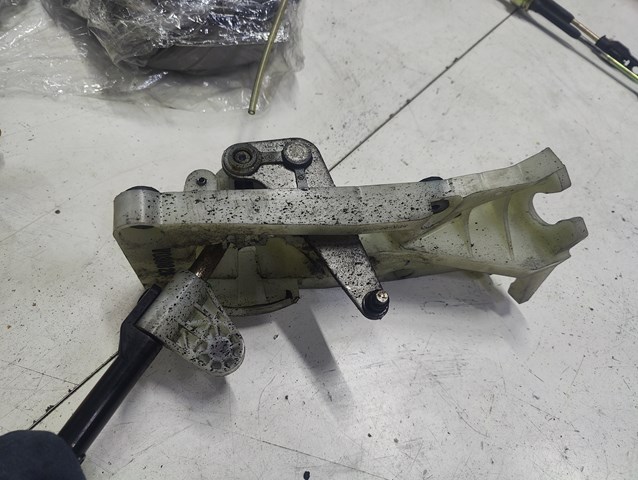 341018H801 NISSAN Кулиса переключения передач купить в Харьков