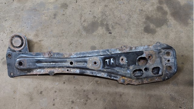 5120405031 TOYOTA Балка крепления двигателя купить в Чернигов