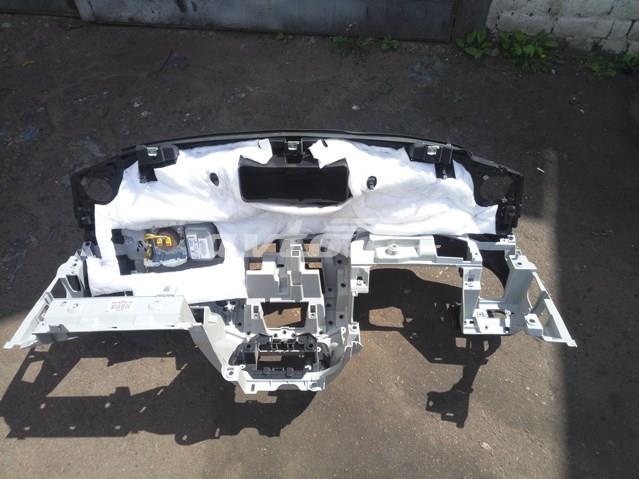 CHRYSLER 5UV73LXHAA Торпедо в наличии Чернигов