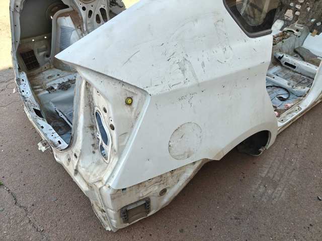 Крыло заднее правое 6160147090 TOYOTA
