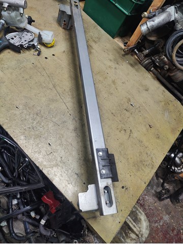 Усилитель заднего бампера Nissan X-Trail  внедорожник купить в Украине