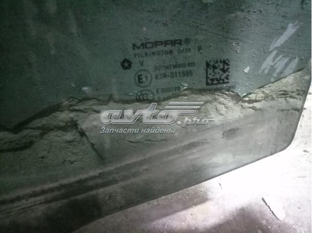 68256359AA CHRYSLER Стекло двери задней левой купить в Запорожье