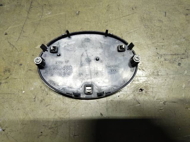 TOYOTA 7531047010 Эмблема капота в наличии Ужгород