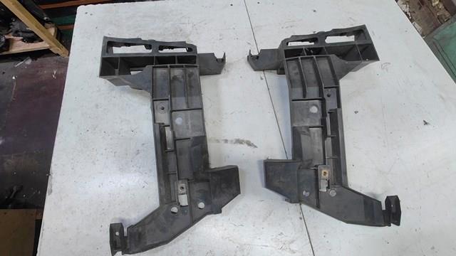 7701692585 RENAULT Кронштейн бампера заднего левый купить в Харьков