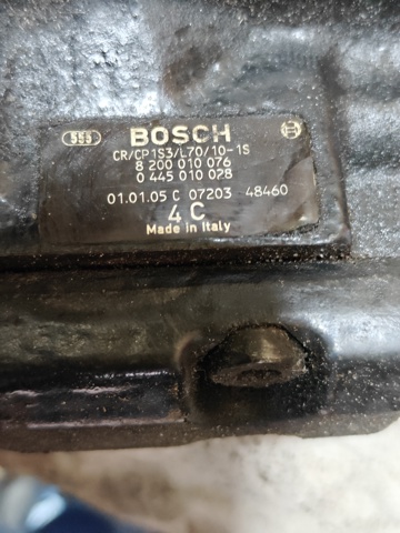 Насос топливный высокого давления 8200010076 RENAULT