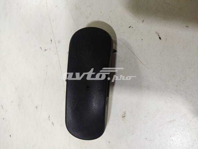 Форсунка омывателя стекла лобового, левая 8W0955987A VAG