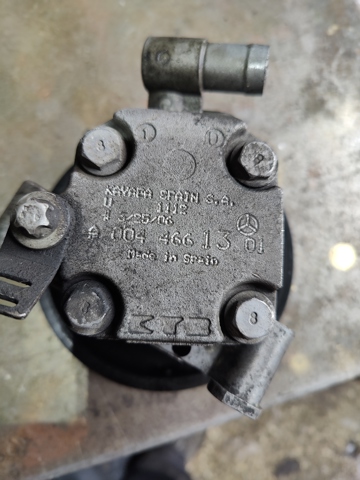 ГУР руля A0044661301 MERCEDES