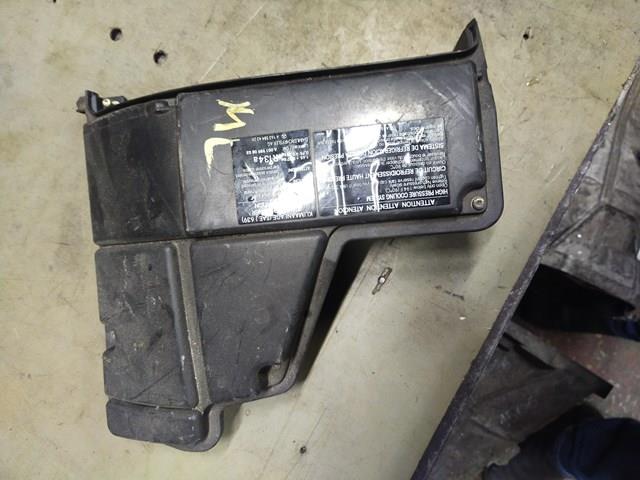 Крышка блока предохранителей A1635400382 MERCEDES