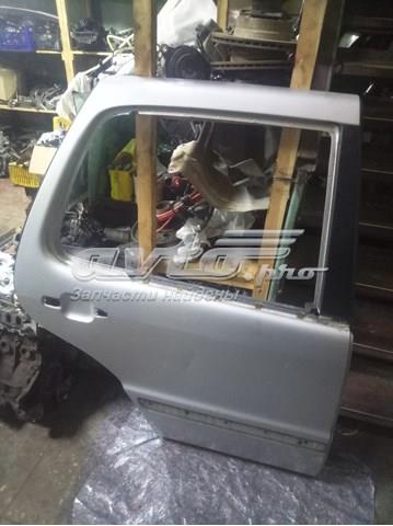 Дверь задняя, правая A1637301605 MERCEDES