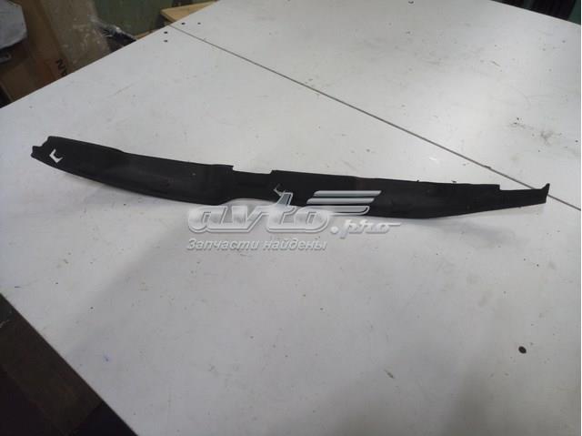 Уплотнитель арки крыла A1638800224 MERCEDES