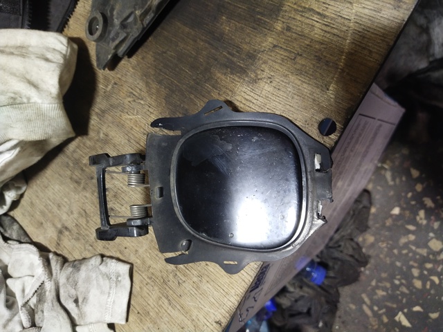 Накладка форсунки омывателя фары передней A2108850726 MERCEDES
