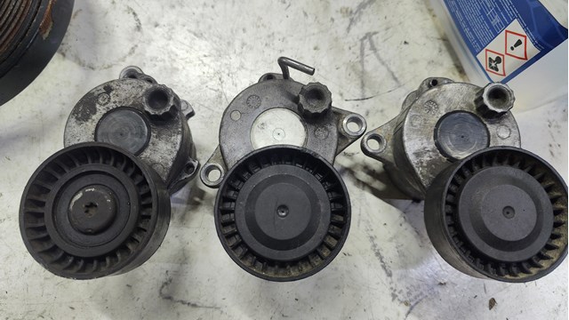 Натяжная планка поликлинового ремня A6512001270 MERCEDES