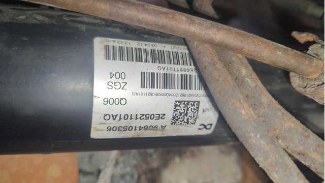 Вал карданный задний в сборе A9064105306 MERCEDES