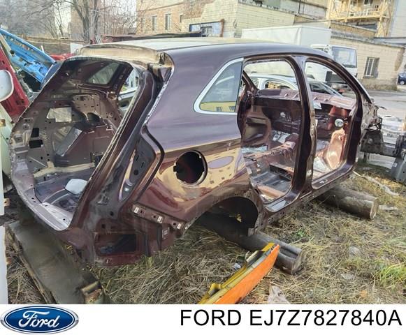 Боковая часть задняя правая EJ7Z7827840A FORD