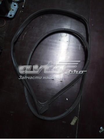 Уплотнитель двери передней, правой (на двери) GHP958760C MAZDA