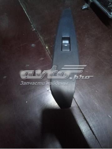 Кнопка подъемника заднего левого стекла GLF266380A MAZDA