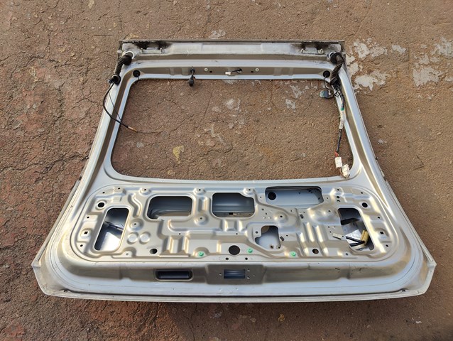 NISSAN K01008H7MM Дверь задняя (багажная 3/5-я (ляда) в наличии Ровно
