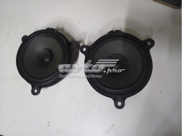 Динамик задний KE7066960 MAZDA