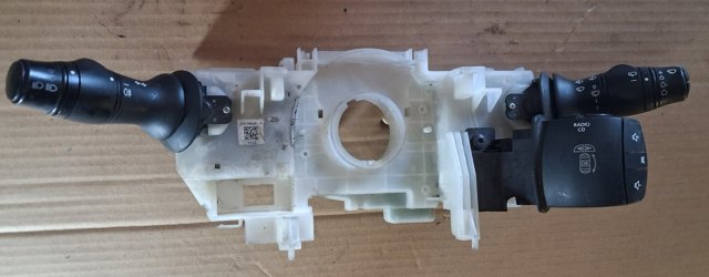 RENAULT 255670016R Подрулевой переключатель в наличии Одесса