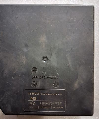 RENAULT 284B66052R Блок предохранителей в наличии Ужгород